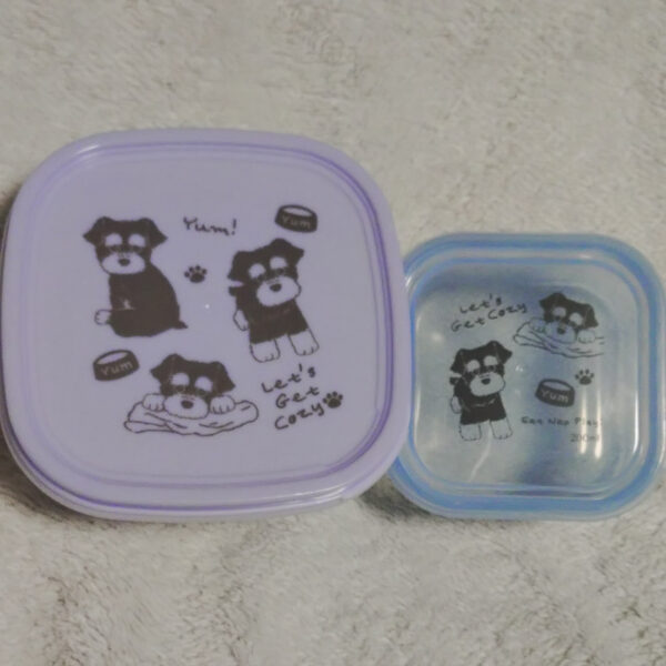 illusie300のシュナウザー柄フードコンテナ